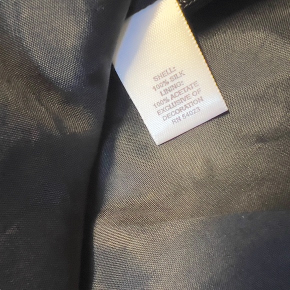 Banana Republic - Womens Embroidered Silk Blouse Sz 2 - Picture 10 of 12